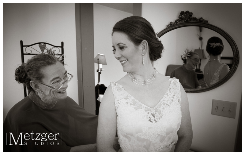 hartmans-herb-farm-wedding-photography-014