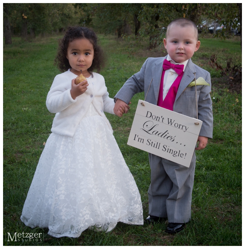 wedding-photography-brooksby-smith-barn-041